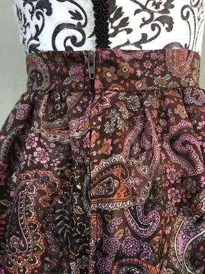 Vintage 70s 80s Dimension V Sheer Brown Pink Paisley Knee Length Skirt Midi S thumbnail 4