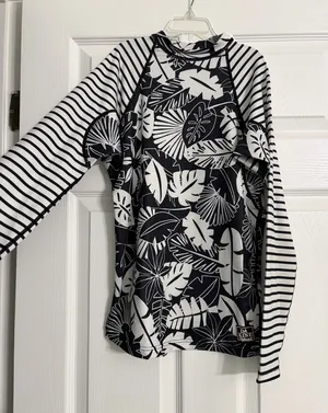 Dakine Swim Rash Guard thumbnail 1