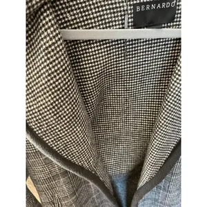 Bernardo Plaid | Houndstooth Wool Trench Coat Womens M thumbnail 8