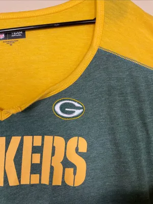 NFL Green Bay Packers Women’s Split Neck Green Yellow Short Sleeve Shirt thumbnail 4