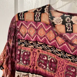 FINAL MARKDOWN Casual studio boho looking top large thumbnail 2
