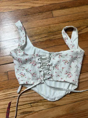 Windsor Flower Top thumbnail 2
