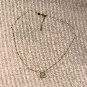 14KT Gold Dainty Necklace thumbnail 5