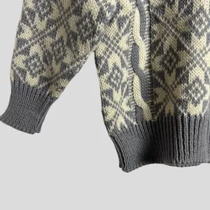 Vintage Eskimo Knitwear Women’s Gray White Wool Winter Pullover Sweater Size M thumbnail 5