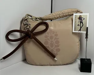 Micro Bag Bow Accent Charm thumbnail 1