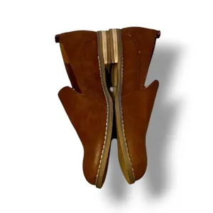 Indigo Rd Loafers Womens 7M Cognac‎ Brown Faux Leather Slip On Almond Toe Flats thumbnail 2