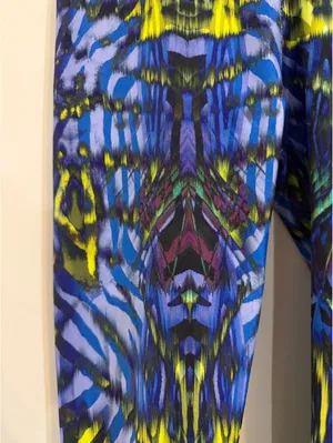 Fabletics Women's Large Blue Abstract Pattern Leggings thumbnail 3