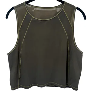 LuLuLemon Olive Green Mesh Detail Athletic Tennis Pickleball‎ Crop Tank Size S/M thumbnail 2