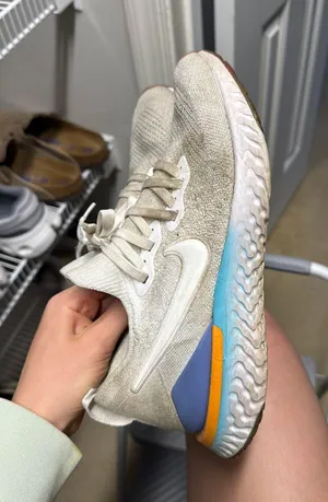 Nike Sneakers thumbnail 1