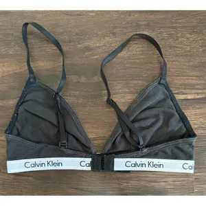 Calvin Klein Women's Black Unlined Triangle‎ Carousel Bra/ Bralette Size Small thumbnail 3