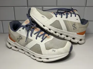 On Womens CloudRunner Undyed White / Orange Running Shoes Sneakers US Size 9 M thumbnail 1