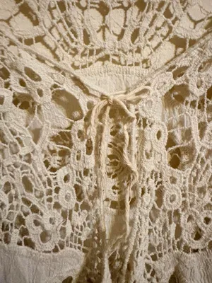 Cream Crochet Vest with Floral and Circular Patterns Size S thumbnail 3