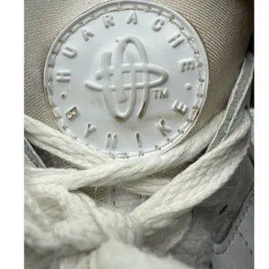 Nike Air Huarache Run‎ GS Women Size 7Y White Sneakers Streetwear Athleisure thumbnail 7