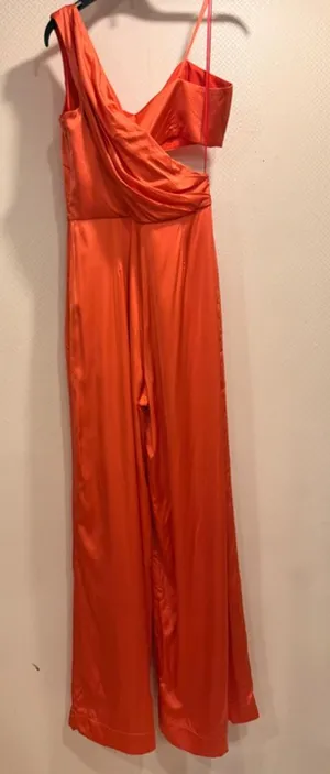 AMUR Blynn Spicy Coral Asymmetrical Pleated Drape Jumpsuit Formal Size 4 thumbnail 1