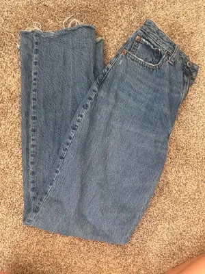 American Eagle Curve Love High Rise Loose Jean thumbnail 4
