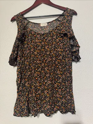 Free Kisses Floral Cold Shoulder Ruffle Blouse Top Black Multi – Size Large READ thumbnail 2