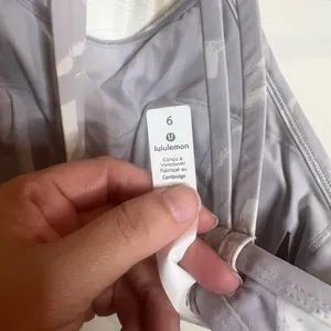 Lululemon See The Sea Swim Top‎ size 6 thumbnail 8