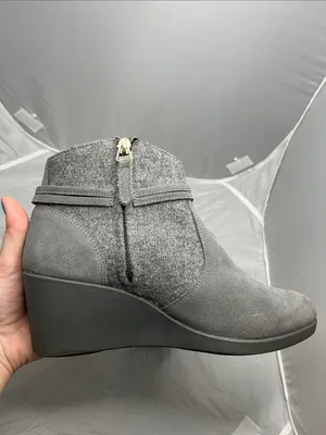 CROCS Women's Leigh Suede Wedge Bootie Ankle - Size 8 thumbnail 5