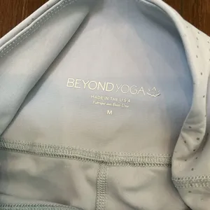 Beyond Yoga Holographic Foil Dot High Waisted Leggings Blue Silver Medium M thumbnail 3