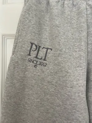 Pretty Little Thing Joggers Grey thumbnail 2
