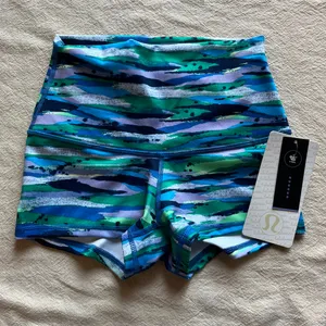 Lululemon Athletic Short Roll Down thumbnail 1