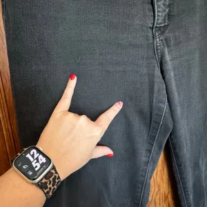 Levi’s 311 Shaping Skinny Black Denim Jeans Womens Tag 32 Measures 36‎ thumbnail 4