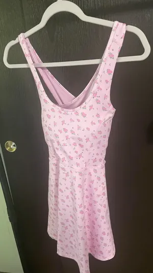 Women’s pink athletic dress thumbnail 1