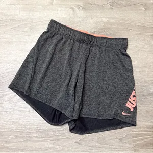 •NIKE• SHORTS thumbnail 1