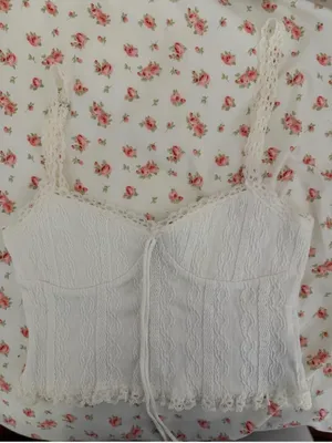 Edikted White Lace Corset Top XS thumbnail 1
