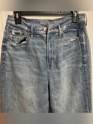#25 NWOT American Eagle Outfitters Light Blue Distressed Baggy Jeans Size 10R thumbnail 3
