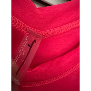Free People FP Movement Tempo Tunic Size Small Pink Electric Sunset Workout Top thumbnail 5