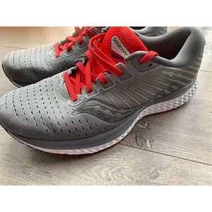 Saucony Men’s gray running sneakers size 9 thumbnail 4