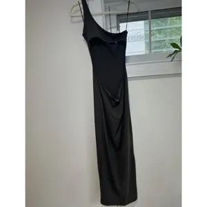 White Fox Midnight Dancing One Shoulder Charcoal Maxi Bodycon Dress Size L NWT thumbnail 5