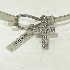 Silver Tone Rhinestone Cross Have Faith Dangle Charm‎ Bracelet thumbnail 2