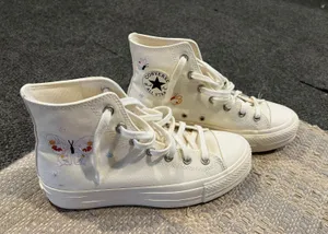 Converse High-tops thumbnail 1