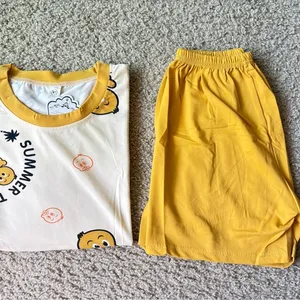 Short Sleeve Pajama Set Women Size s‎ Yellow New Cartoon Duck Print Loungewear thumbnail 11