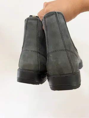 Blundstone 587 Boots Women’s Size 7.5 Rustic Black gray Leather thumbnail 2