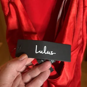 Lulu’s Want You By My Side Red Satin Twist-Back Halter Mini Dress Size Large thumbnail 11