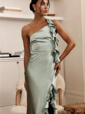 Selfie Leslie Jayda One Shoulder Ruffle Trim Maxi Dress Sage NWT Size XXL thumbnail 5
