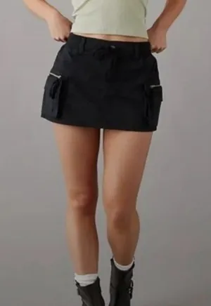 American Eagle Women's Size 000 Mini Cargo Skort Skirt Shorts Black Zipper thumbnail 1