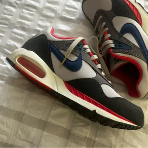 Womens Nike Air Max Correlate sneakers size 9 Neutral Grey thumbnail 3