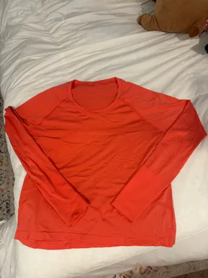 Lululemon orange Long Sleeve Swiftly Tech thumbnail 3