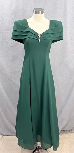 Vintage ON‎ ON Fashions Hunter Green Formal Dress 80s Gown Brooch Size 3/4 thumbnail 1