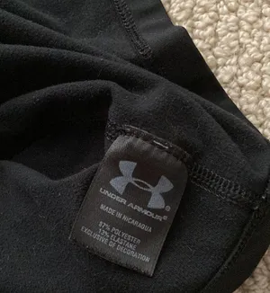 Under Armour Coldgear Fitted Black Turtleneck Long Sleeve Activewear Top Shirt M thumbnail 6