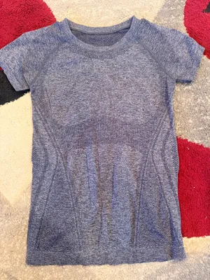 Athletic Top Blue Size undefined thumbnail 1