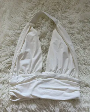 Princess Polly Backless Halter Top thumbnail 1