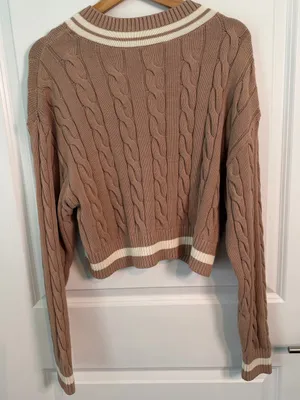 TNA Taupe Cable Knit V-Neck Sweater with Cream Trim Cropped thumbnail 6
