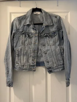 Carly Jean Los Angeles Jean Jacket thumbnail 1