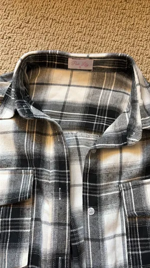 Pink Lily Flannel thumbnail 2