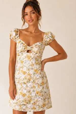ASTR The‎ Label Yellow Floral Puff Sleeve Mini Dress S Homecoming Cottagecore thumbnail 1